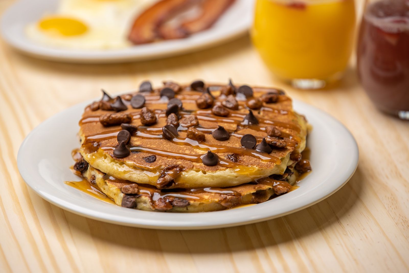 Eggs Up Grill Unveils Two New Delicious Seasonal Pancakes
