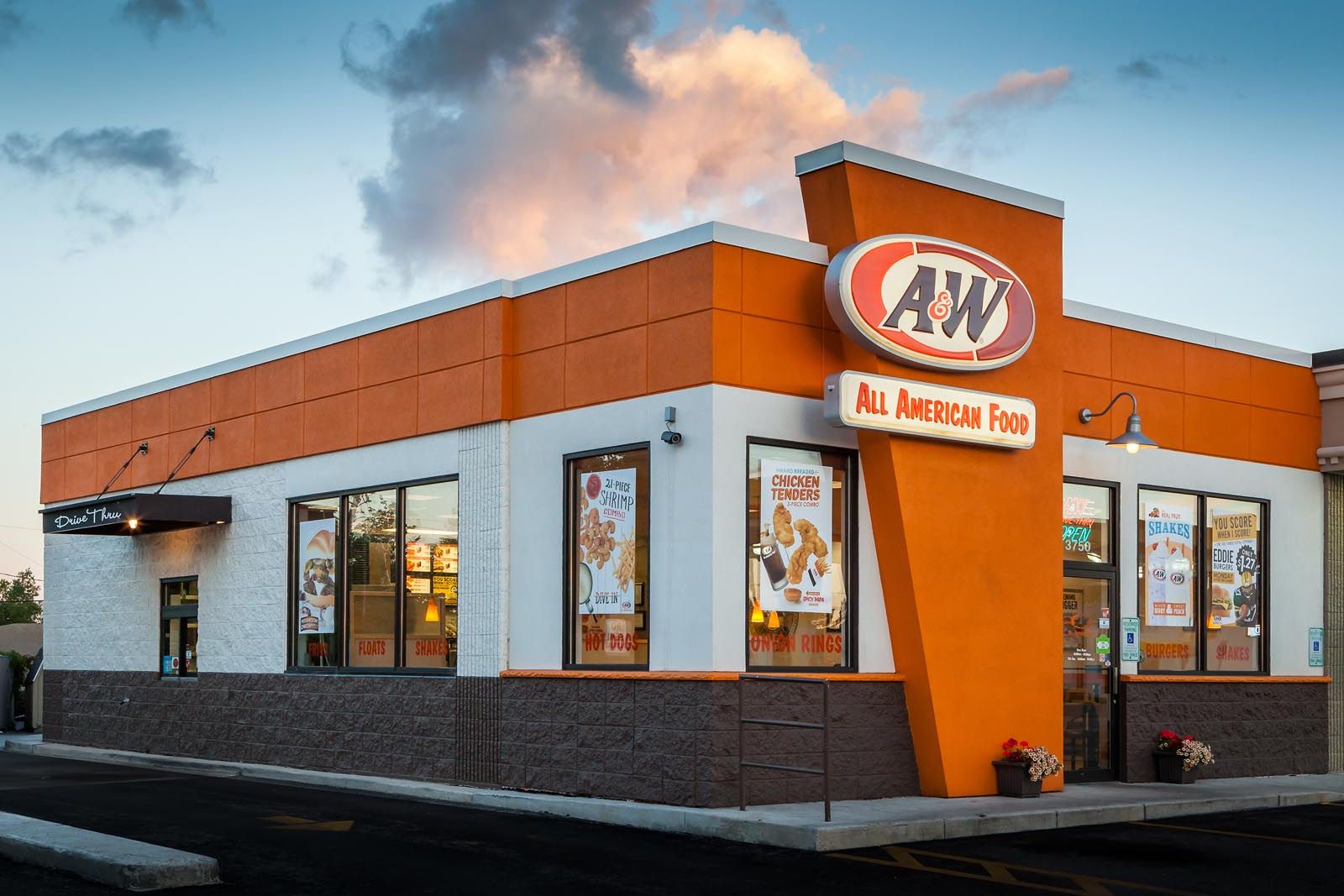 Charlotte Residents Who Invested in Multi-Unit, Multi-Brand Franchises During the Pandemic are Bringing A&W Restaurants to the Rock Hill Area