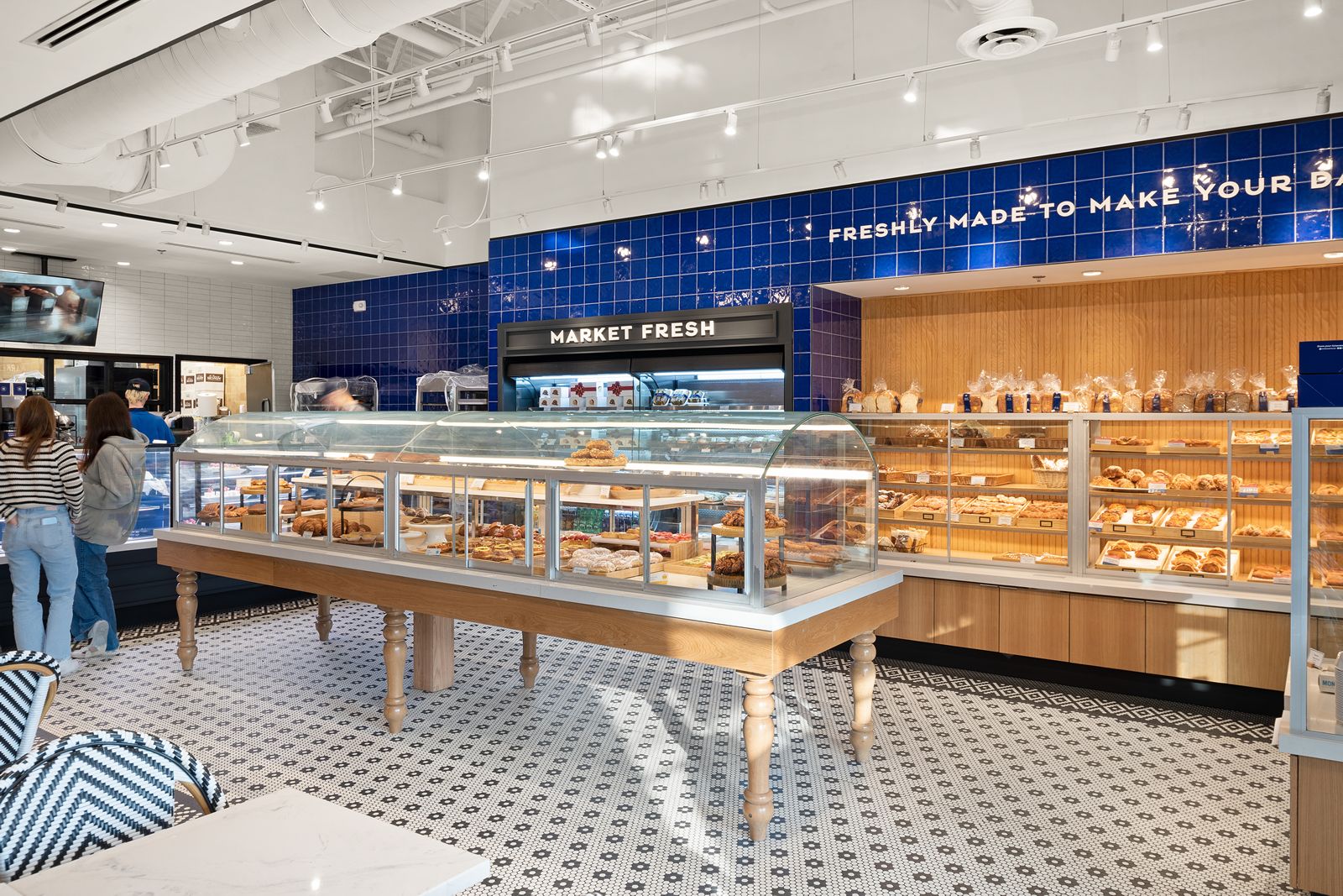Paris Baguette Continues To Dominate the Bakery Franchise Industry; New Bakery Café Opens in Montvale February 9th